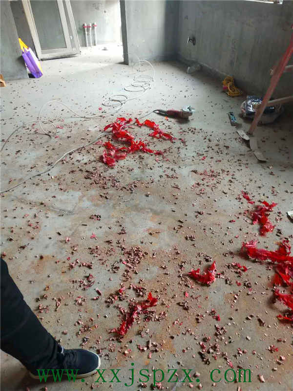 新鄉(xiāng)裝修未來城一號樓二單元19樓開工大吉